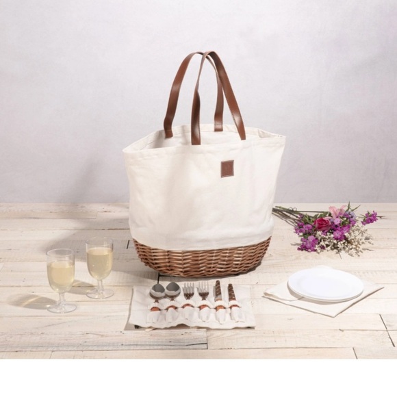 Disney Minnie Mouse Canvas Tote Picnic Basket - Picture 6 of 6